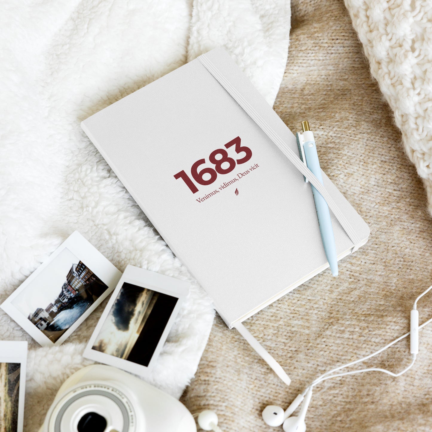 Hardcover notebook with white cover, burgundy lettering “1683”, Polish Hussar wing, and Venimus, Vidimus, Deus Vicit – Battle of Vienna journal
